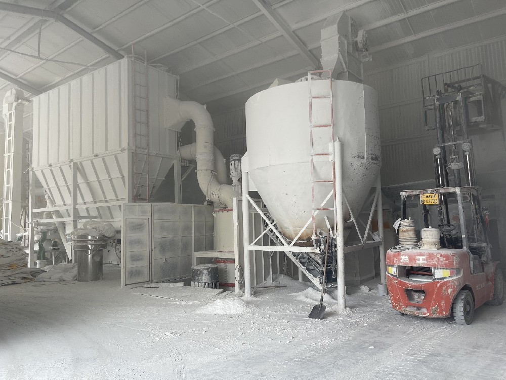 石膏粉的加工過程中是否會對身體健康造成影響?